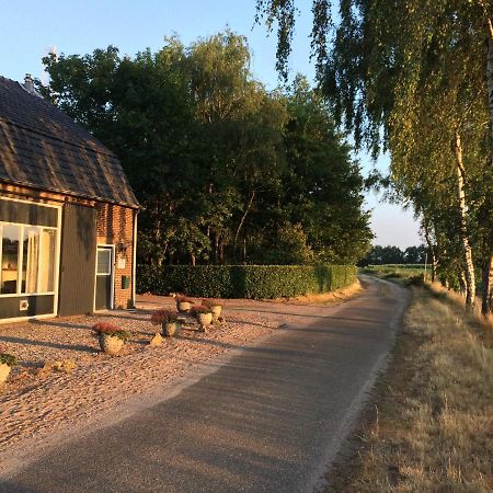 B&B Op 'T Eikenschoor Soerendonk Esterno foto